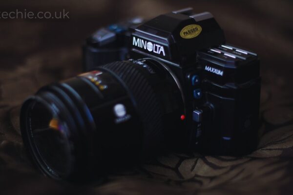 How to Sue Flash in Minolta XGA